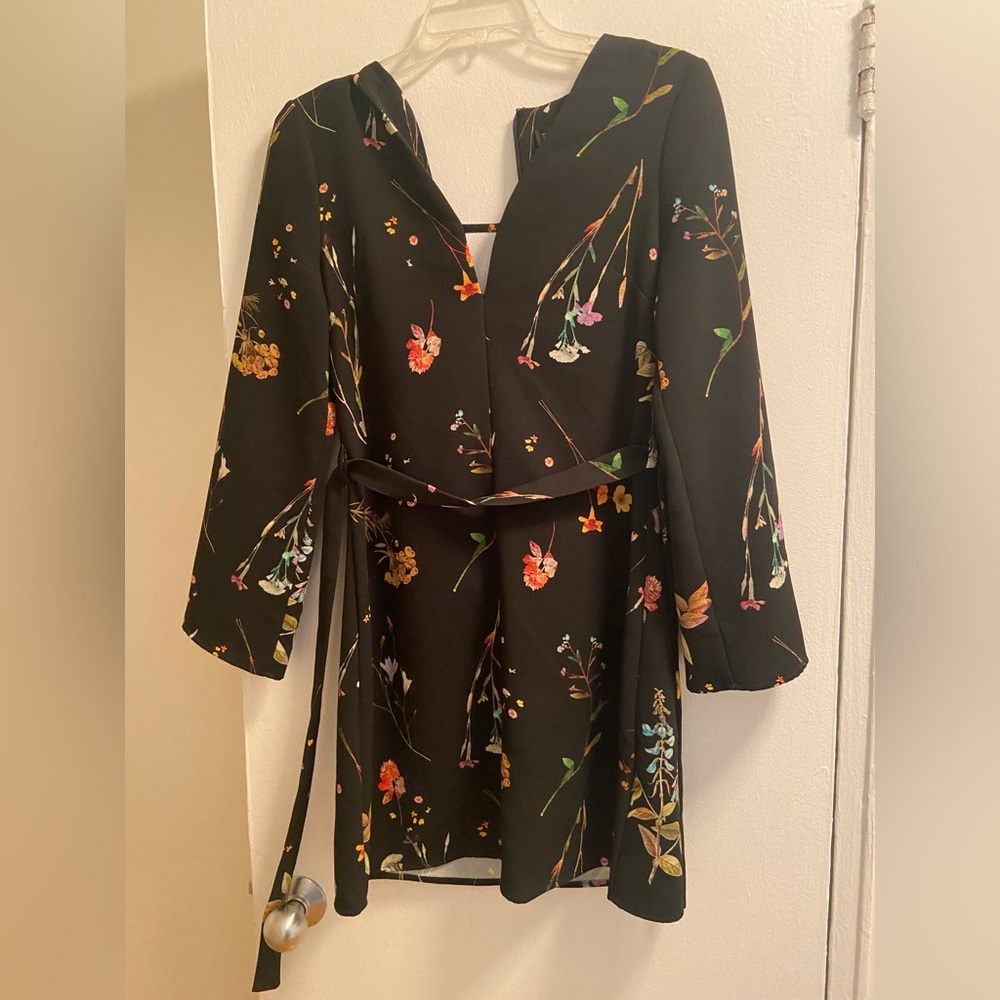 Beautiful black Topshop dress
